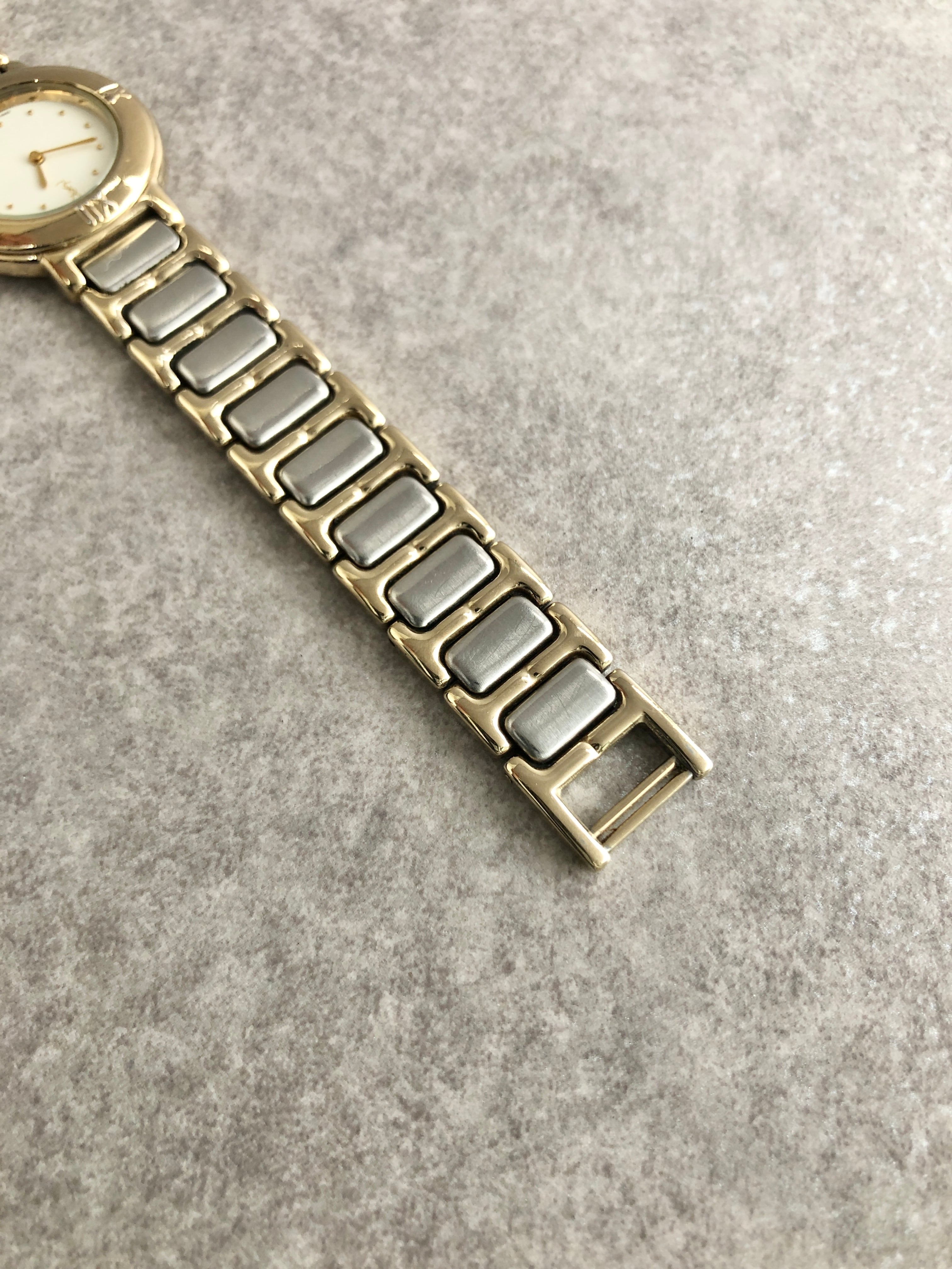 Yves Saint Laurent イヴ・サンローラン 腕時計 ゴールド×シルバー YSL