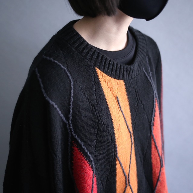 XXXL super over silhouette good coloring 3D pattern knit sweater