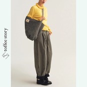 静かな遊び心を纏うチェックジョガー 《P0301》