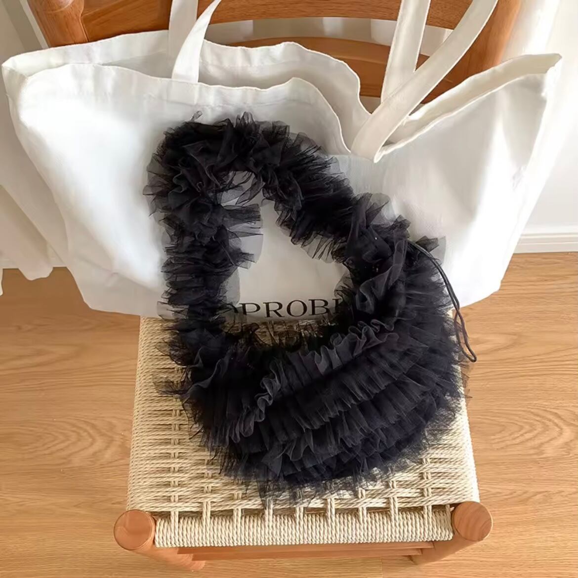 チュールラッフルショルダーバッグ