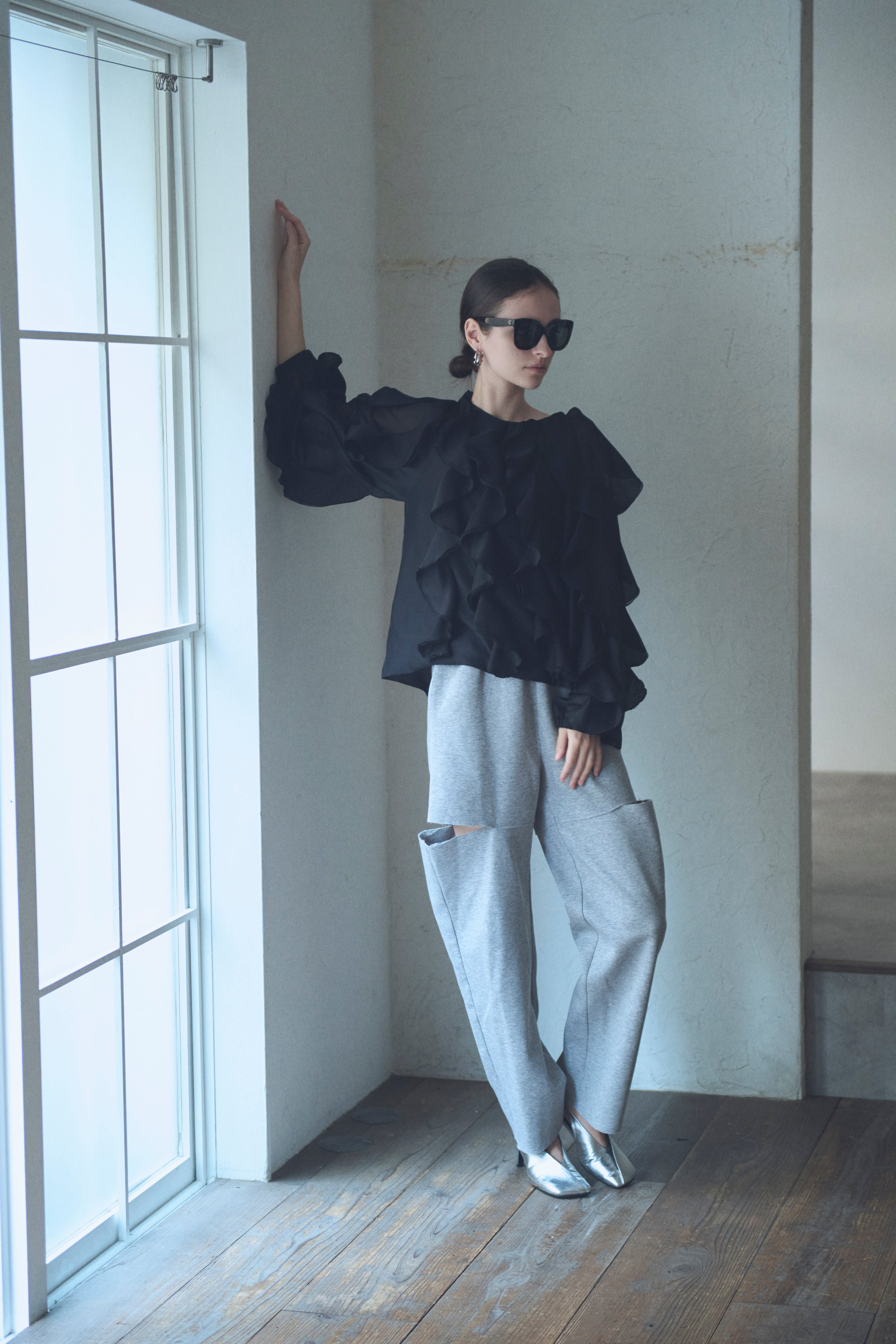 Side slit sweatpants | Bluelea