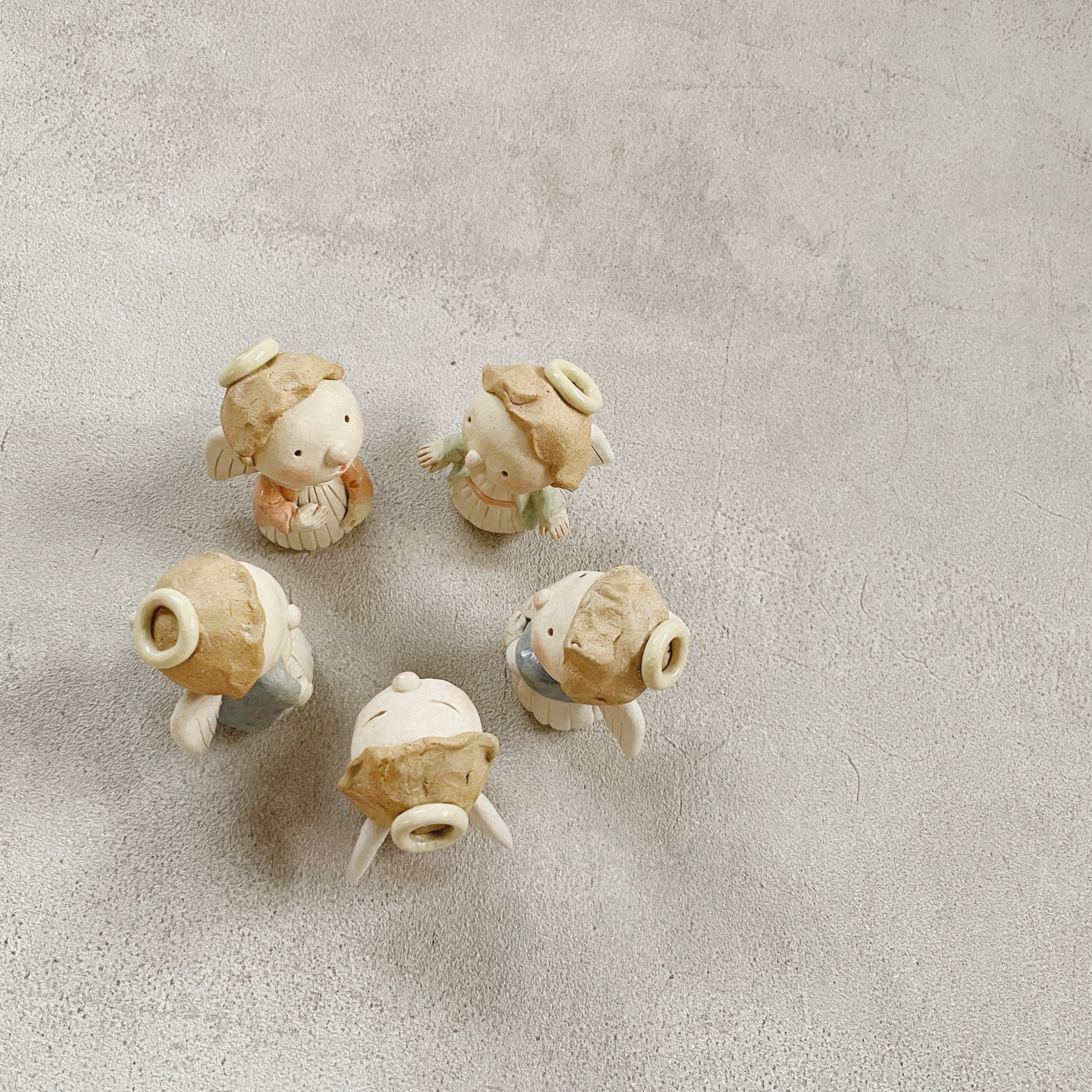 天使 B-5 | Gallery DoDo