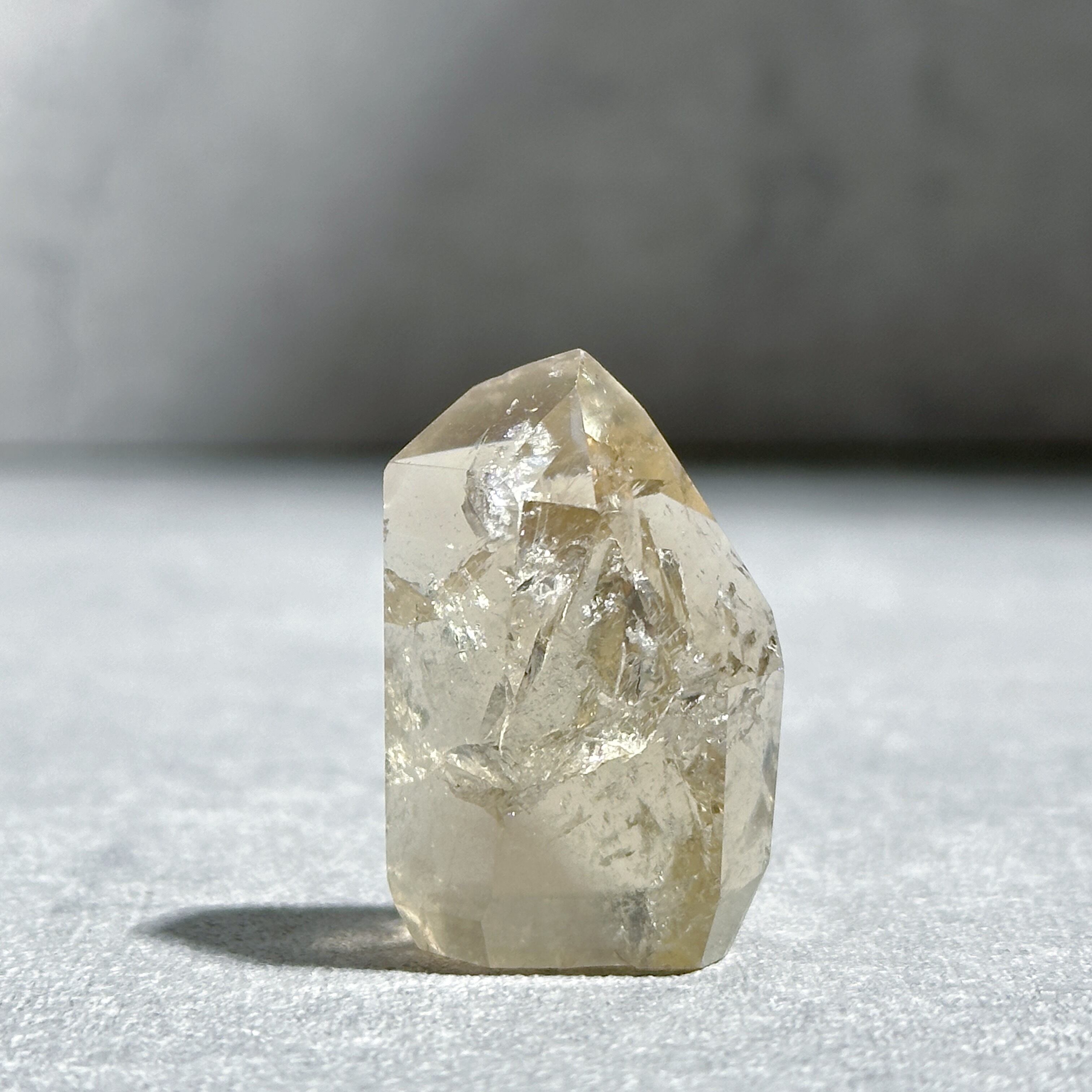 ファントム◎シトリン（黄水晶） タワー32◇ Citrine ◇ 天然石・鉱物