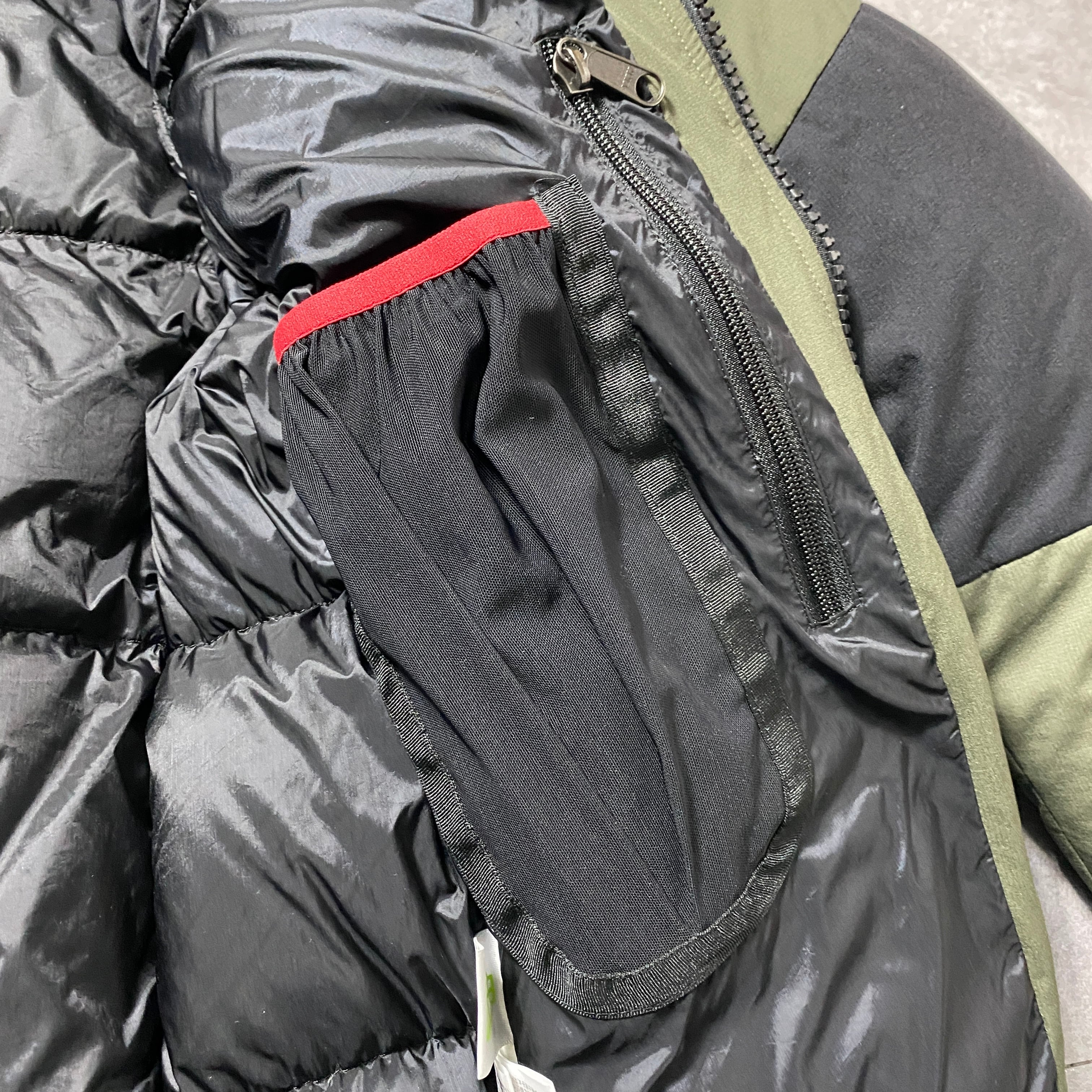 THE NORTH FACE ノースフェイス バルトロ ゴールドウィン製 カーキ