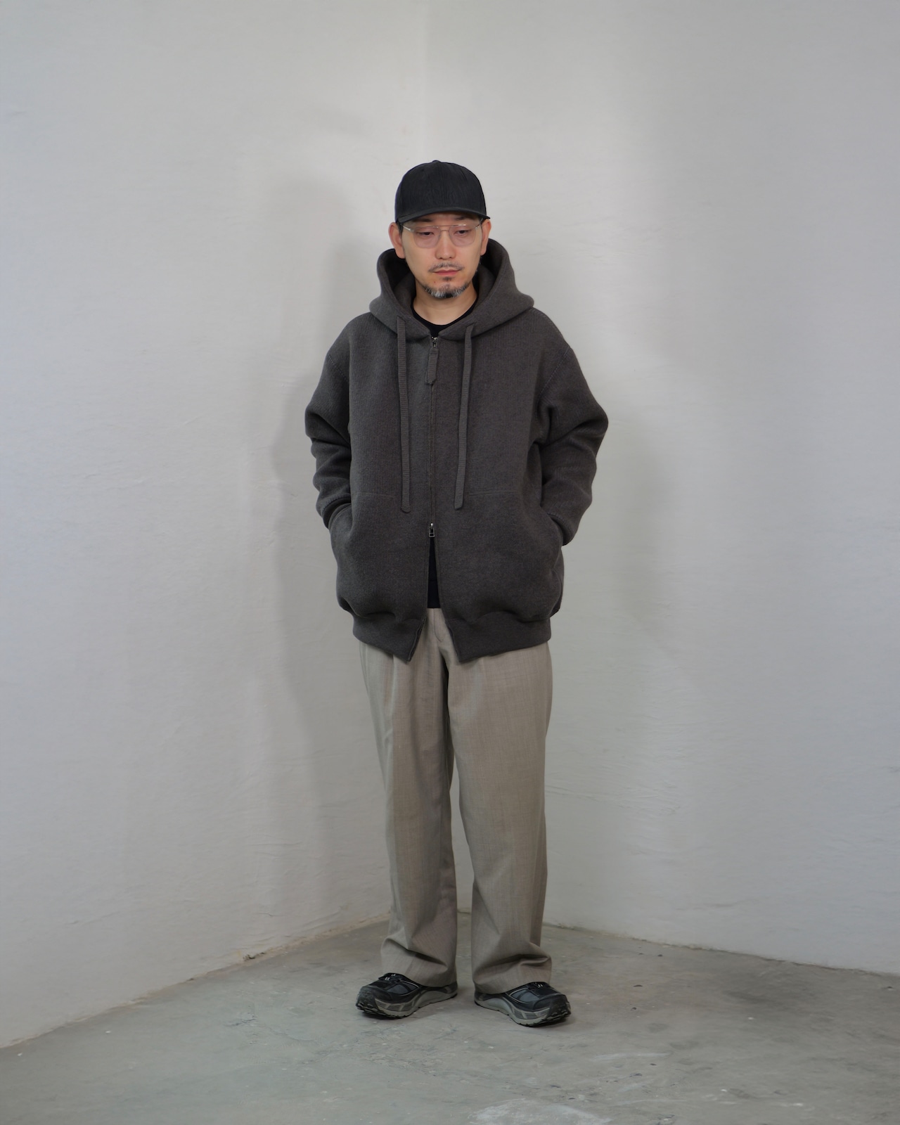 MAYKAM - Wool Sweat Zip Hoodie :Grey|エクストラファインウール混/軽量ボリューム/ダブルジップ/共糸ドローコード