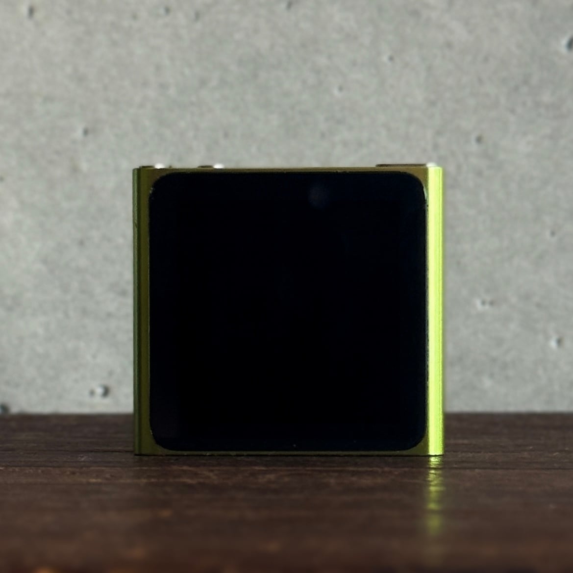 Apple iPod nano 第6世代 8GB グリーン | 液晶＋バッテリー 新品交換済