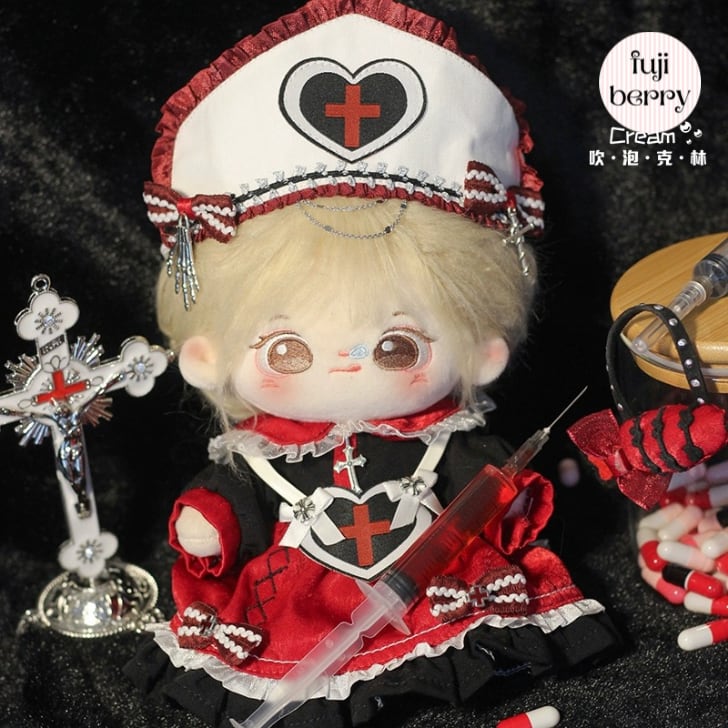 【20cmぬい服】赤×黒 ゴシックナースコーデ 20cm着せ替えぬいぐるみ用 お洋服|fuji berry