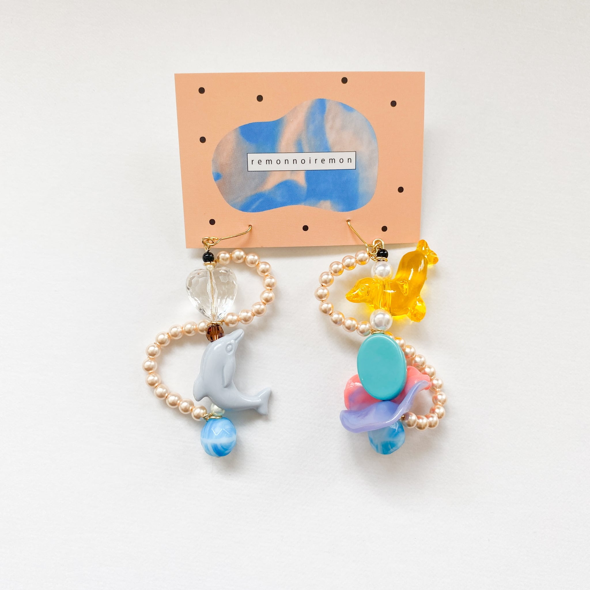 くねくねピアス/イヤリング