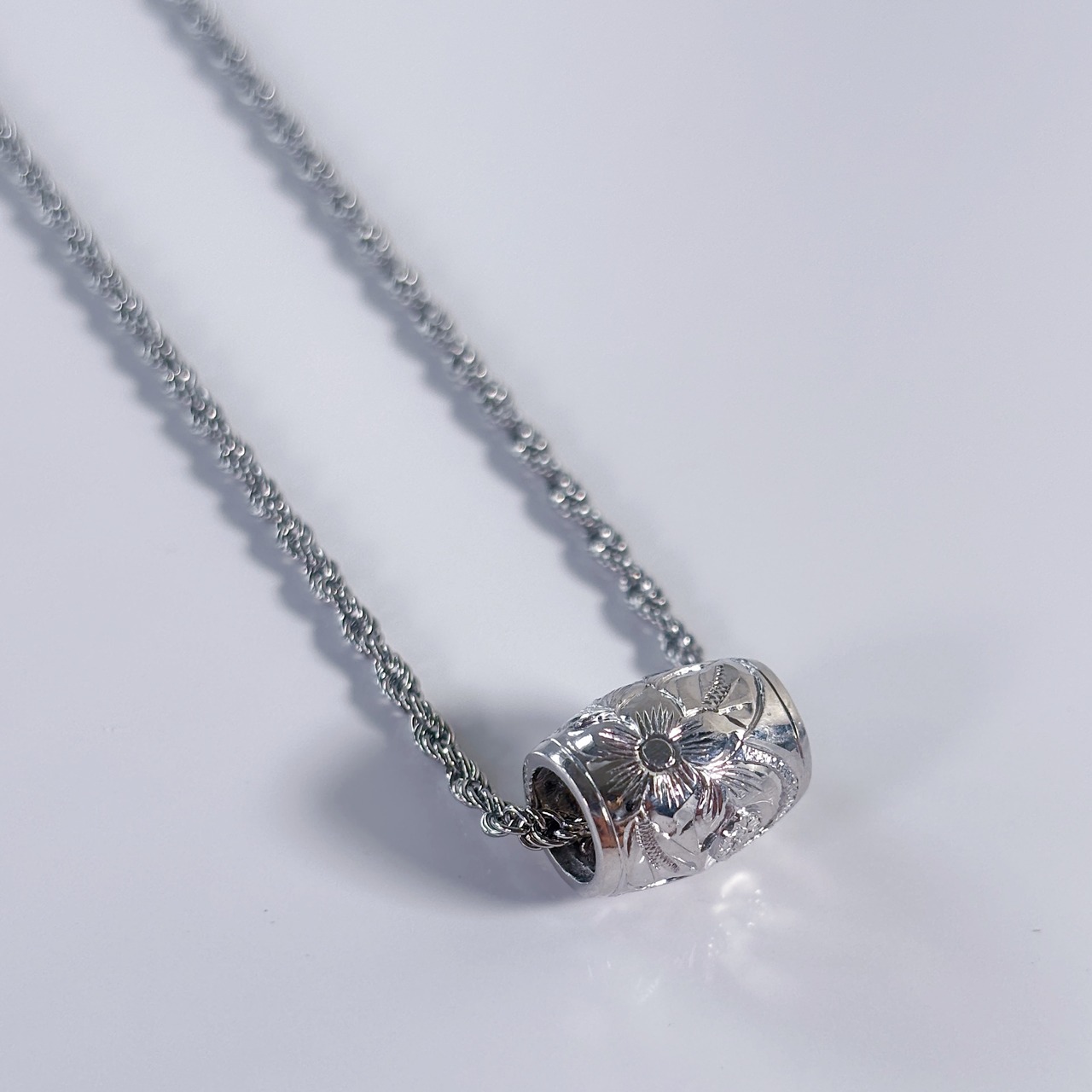 Classic Barrel Necklace -Silver-