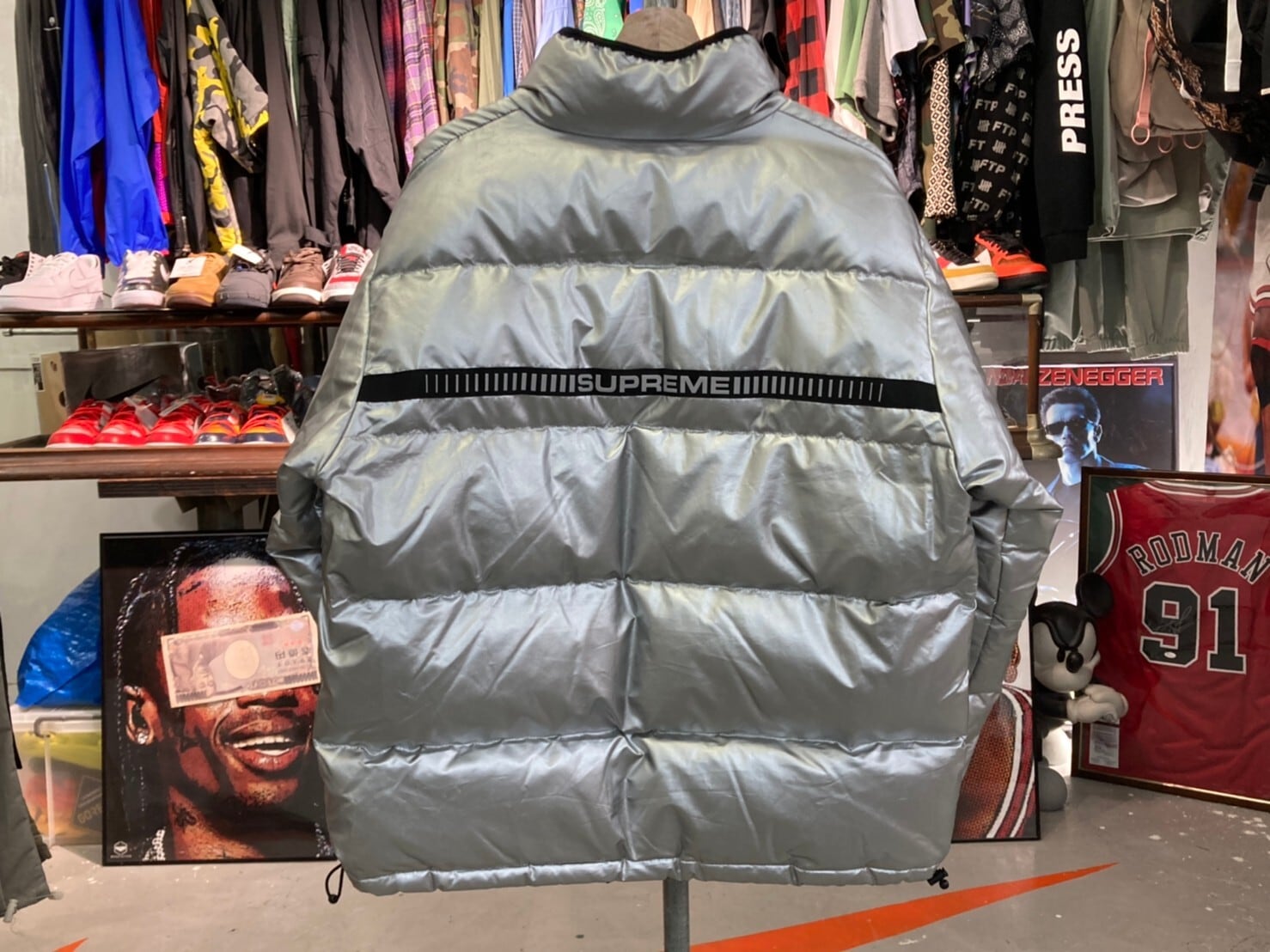20%OFF Supreme REFLECTIVE SLEEVE LOGO PUFFY JACKET LARGE SILVER 