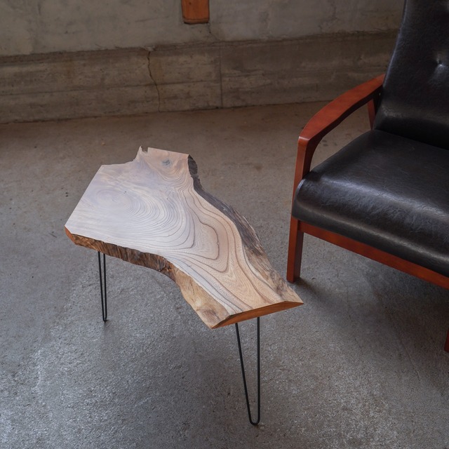 欅の一枚板 ローテーブル  3辺カットでスッキリ（高さ・カラー変更無料）