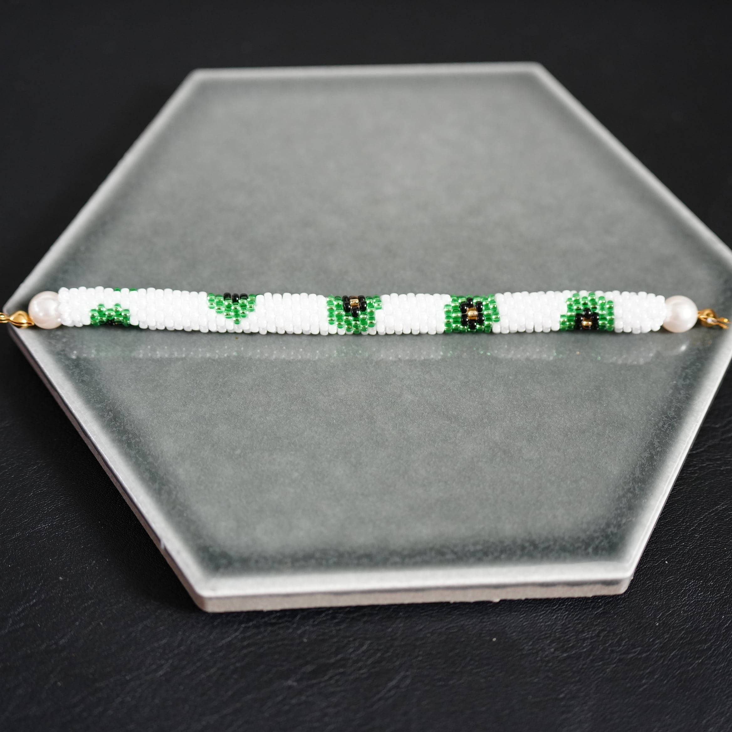 ビーズクロッシェ 羽織帯 緑デイジー×パール