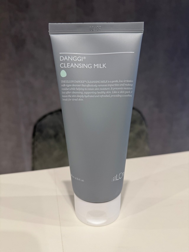 DANGGI クレンジングミルク　200ml