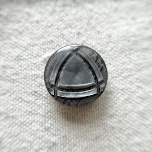 グレー トライアングルライン 18mm