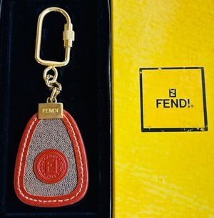 FENDI キーリング グレー×ブラウン 箱付き