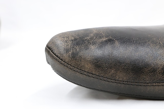 【抽選販売】クラックレザー : 60sトラディション ソロシート [スムース] (CBW04)