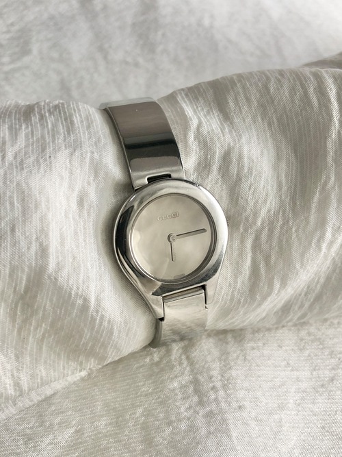 GUCCI グッチ 腕時計 シルバー ベルトモチーフ ステンレススチール 6700L クウォーツ vintage ヴィンテージ オールド 28ufd2