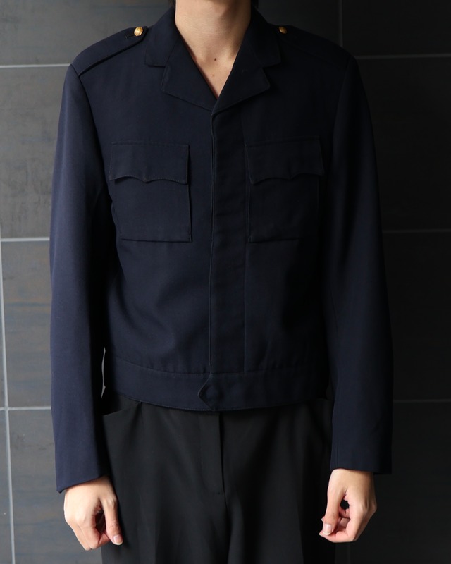 Epaulette design short jacket