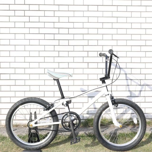 【FUN BMX20inc, White】廃盤モデル オーダーメイド自転車
