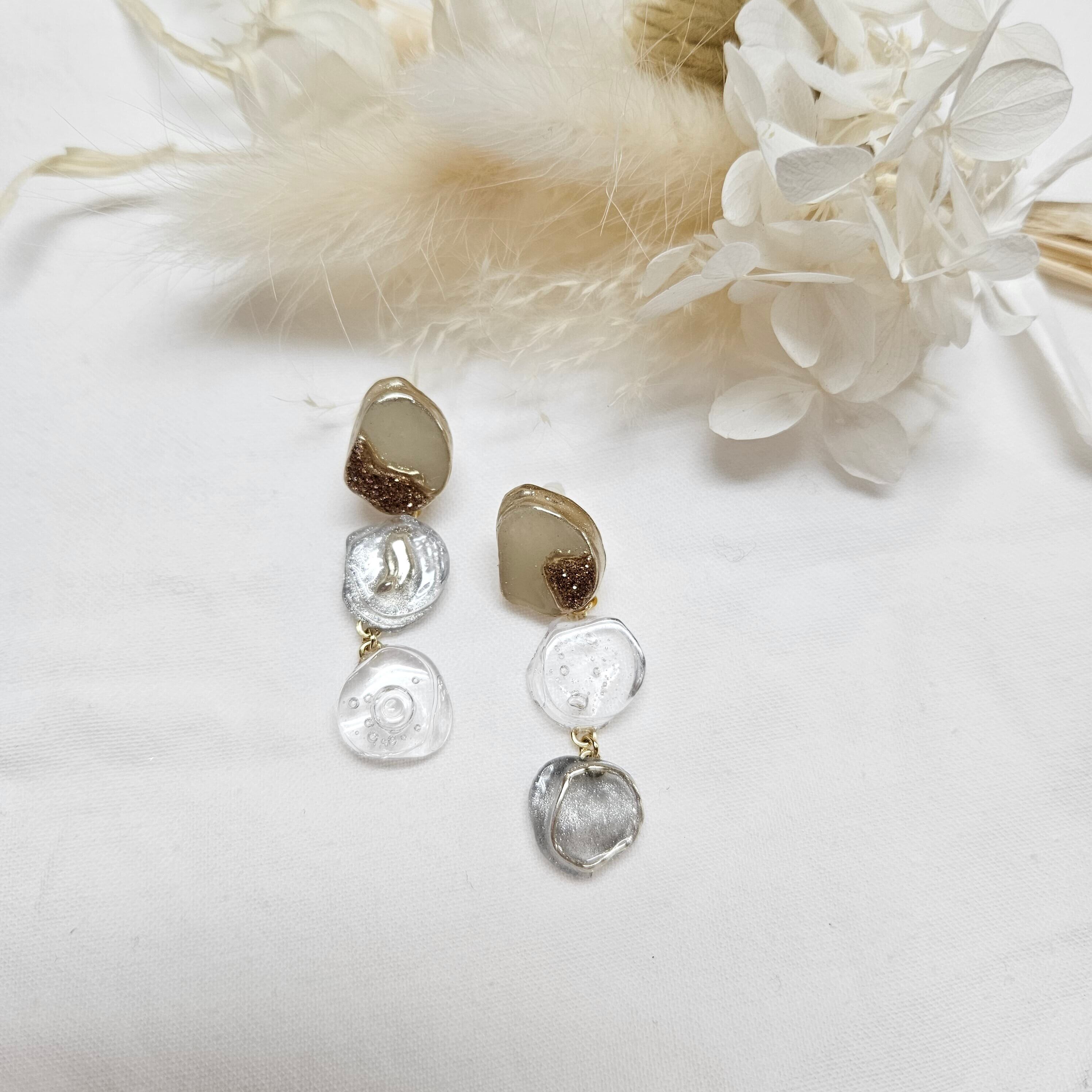 ジェルネイル : バブル三連 ピアス