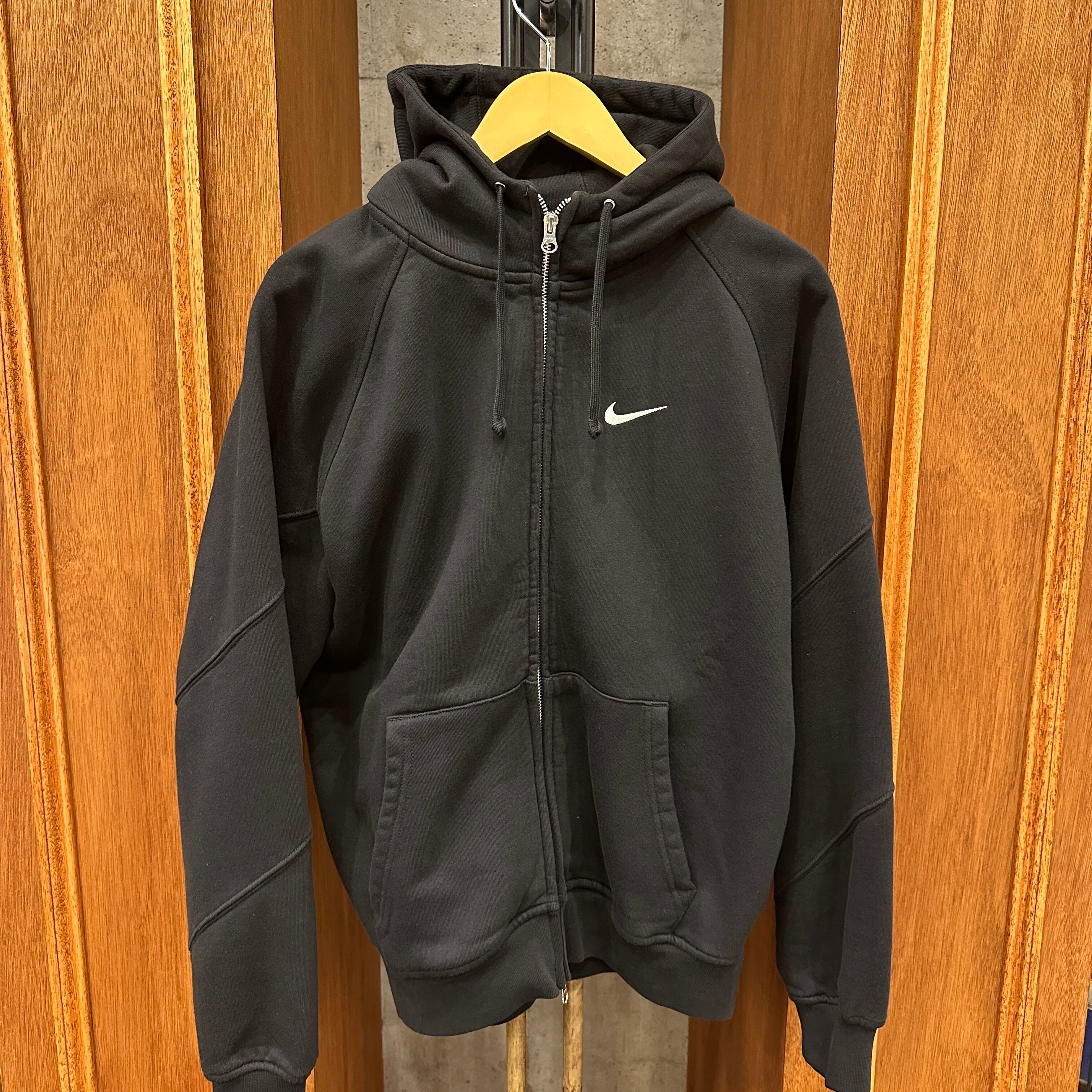 SUPREME NIKE ZIP UP HOODED SIZE S | safarionline