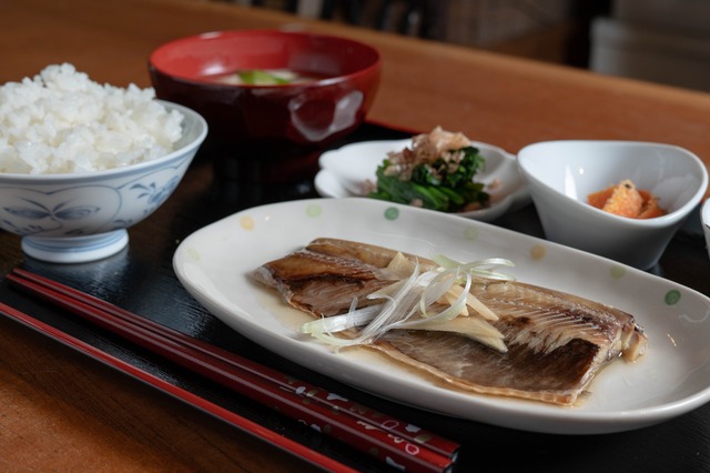 煮魚（にしん）3種セット　最高級のレトルト総菜　お得な敬老の日特別仕様（ラッピング有・お値段3500円→3000円）8/20～9/20