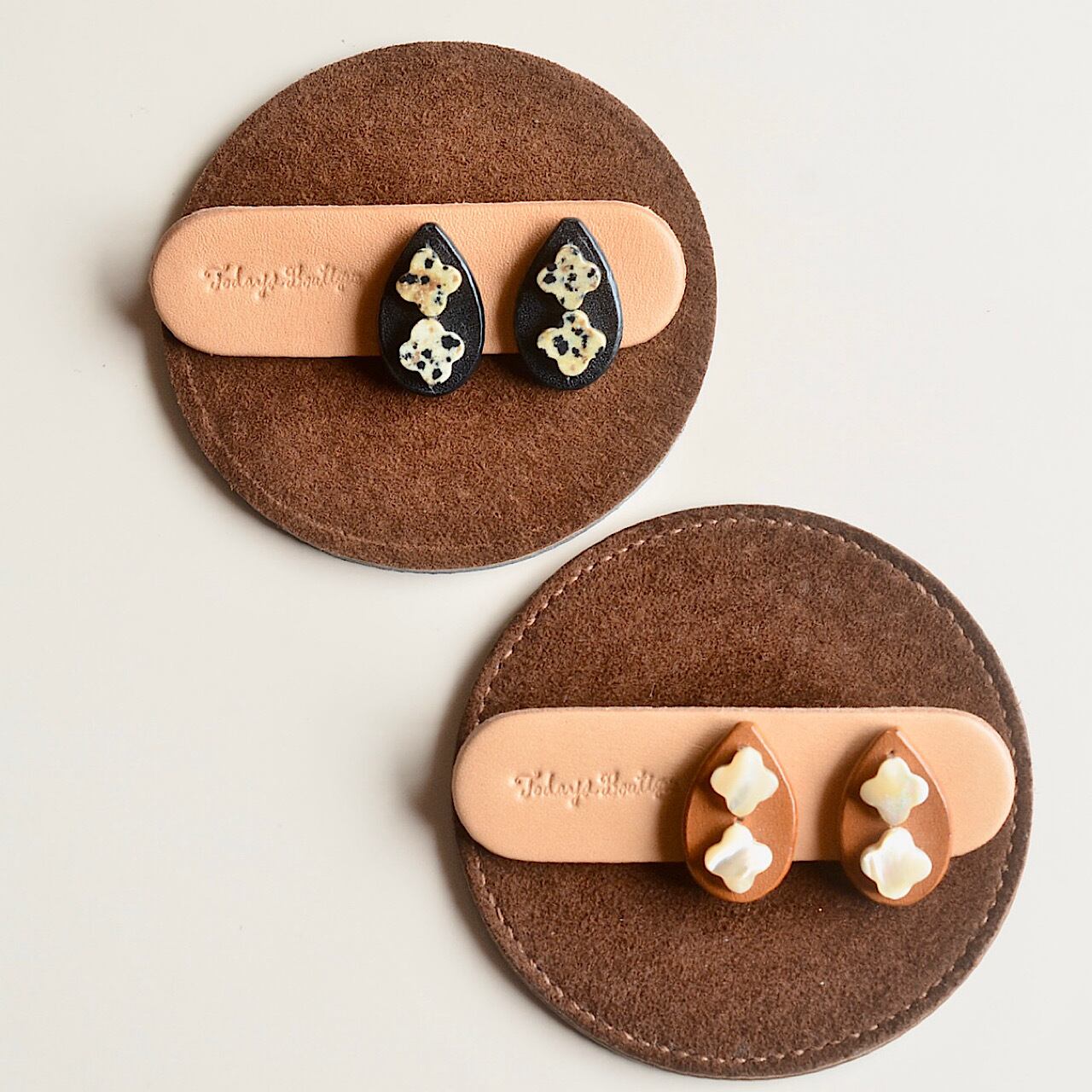 leather pierce/earring 《Bloom》