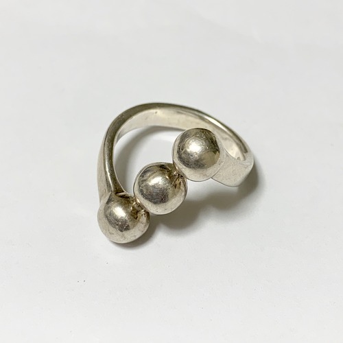 Vintage Triple Ball Design Siver Ring