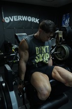 Dont_skip_leg_day_sleeveless_BLACK/YELLOW