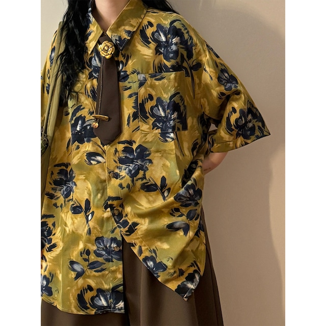♥カラーが効いたデザインで、夏コーデの主役に！【UATONLINEシリーズ】★チャイナ風トップス★ ネクタイ付きシャツ トップス 半袖シャツ ユニセックス 花柄シャツ