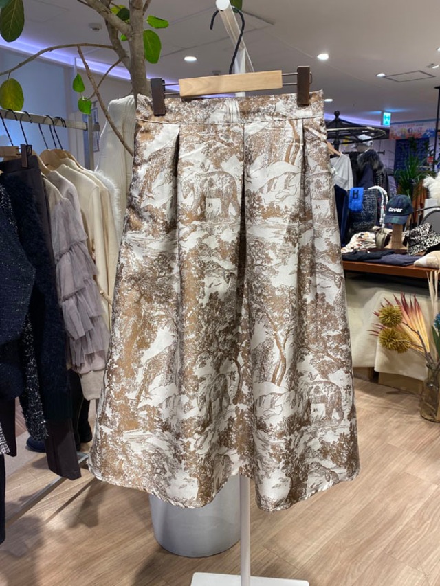 線画タックスカート［Color:ベージュ］通常価格¥10,780