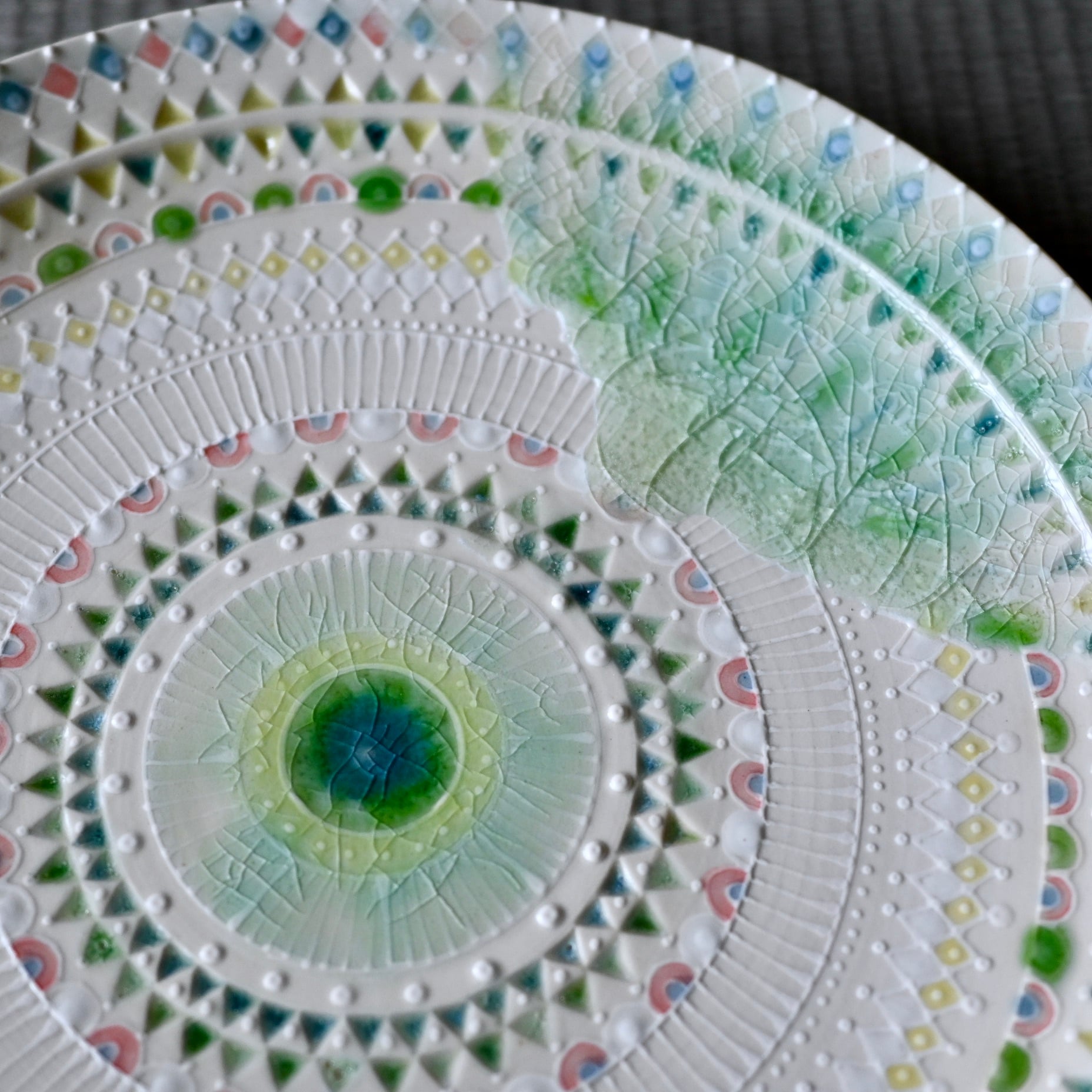 12.イッチンアソビ大皿 | 陶工房 みかガマ ＊ のぐちみか