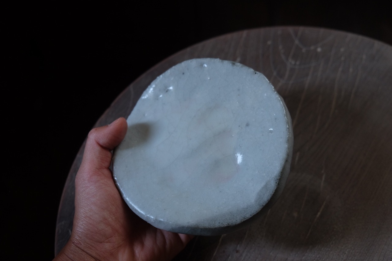 篠原土拳皿/志郎　Shinohara clay Fist plate/Shiro