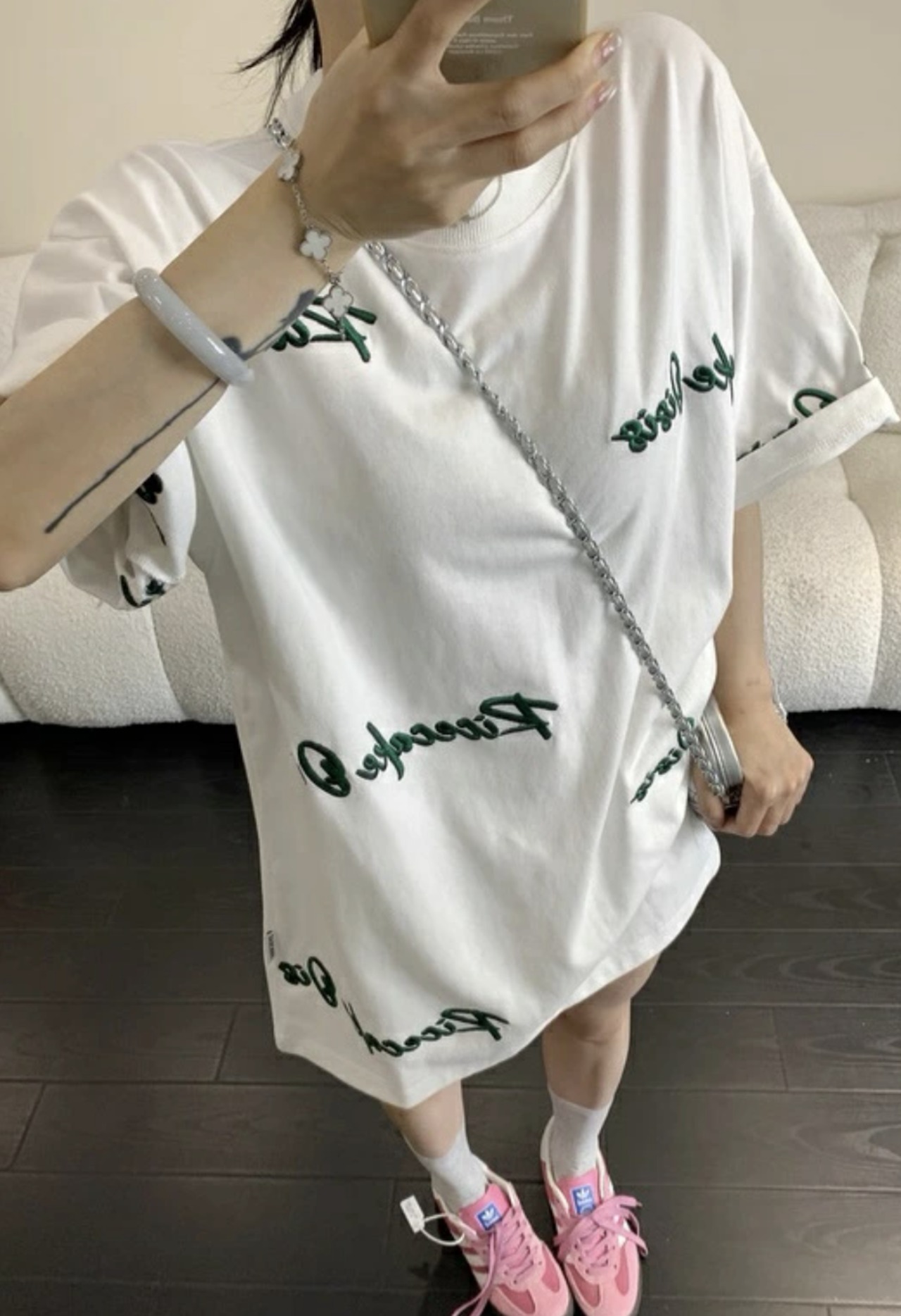 OISIS010 ハイエンド刺繍Tシャツ