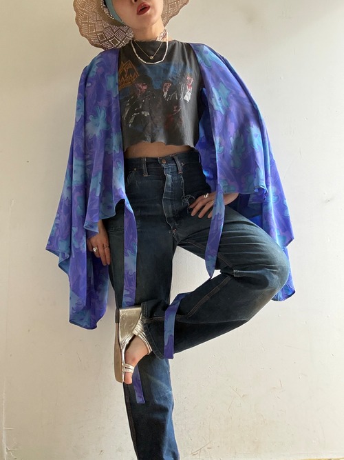 1970s Vintage  Floral Cashe-coeur Top
