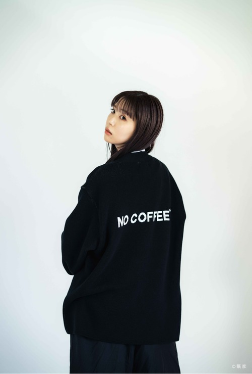 【NO COFFEE × 眠家（ノーコーヒー  × ミンカ）】ビッグシルエット コットンニットカーディガン