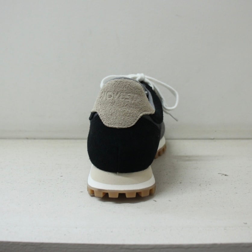 NOVESTA MARATHON TRAILスニーカー black cacao | coromo-cya-ya