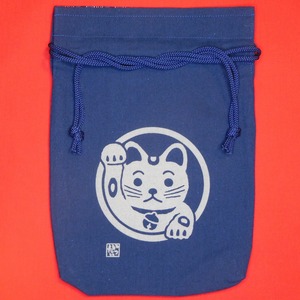 巾着袋 “招き猫”(大) 藍色
