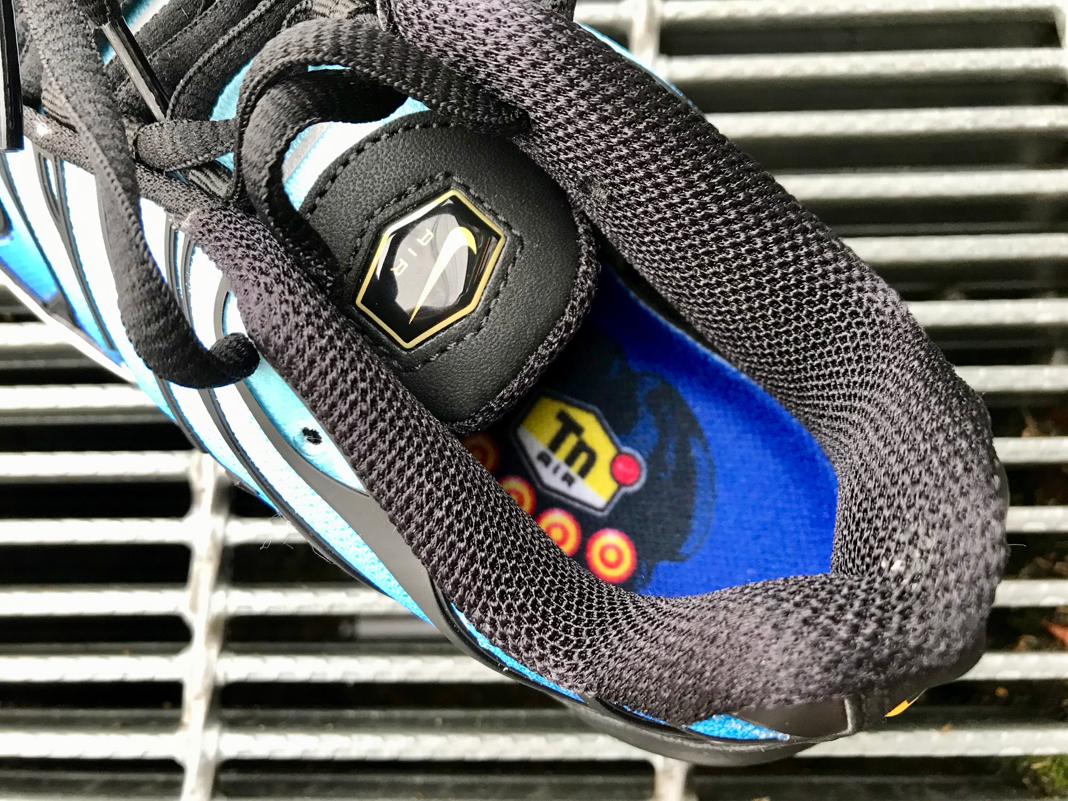 NIKE AIR MAX PLUS OG (BLACK/CHAMOIS-SKY BLUE) | "JACK OF ALL TRADES" 万屋 MARU