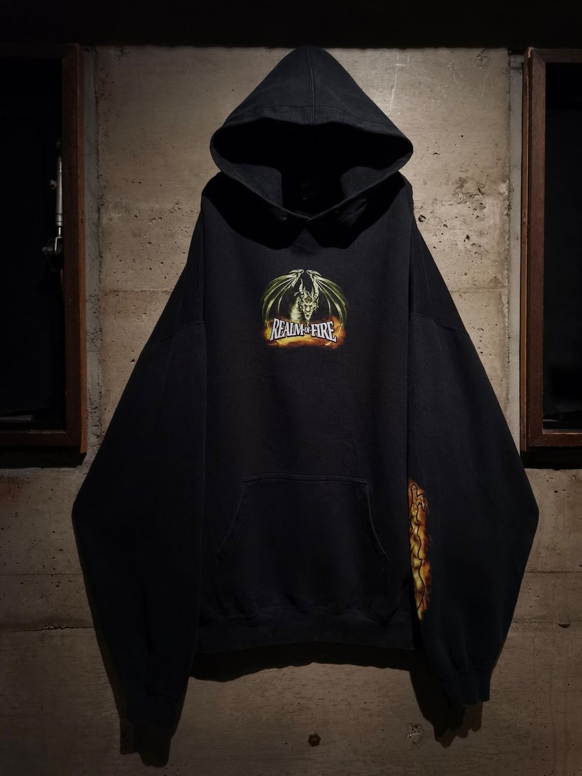 Caka】“Realm of Fire” Loose Pullover Hoodie | Caka(カカ）下北沢 