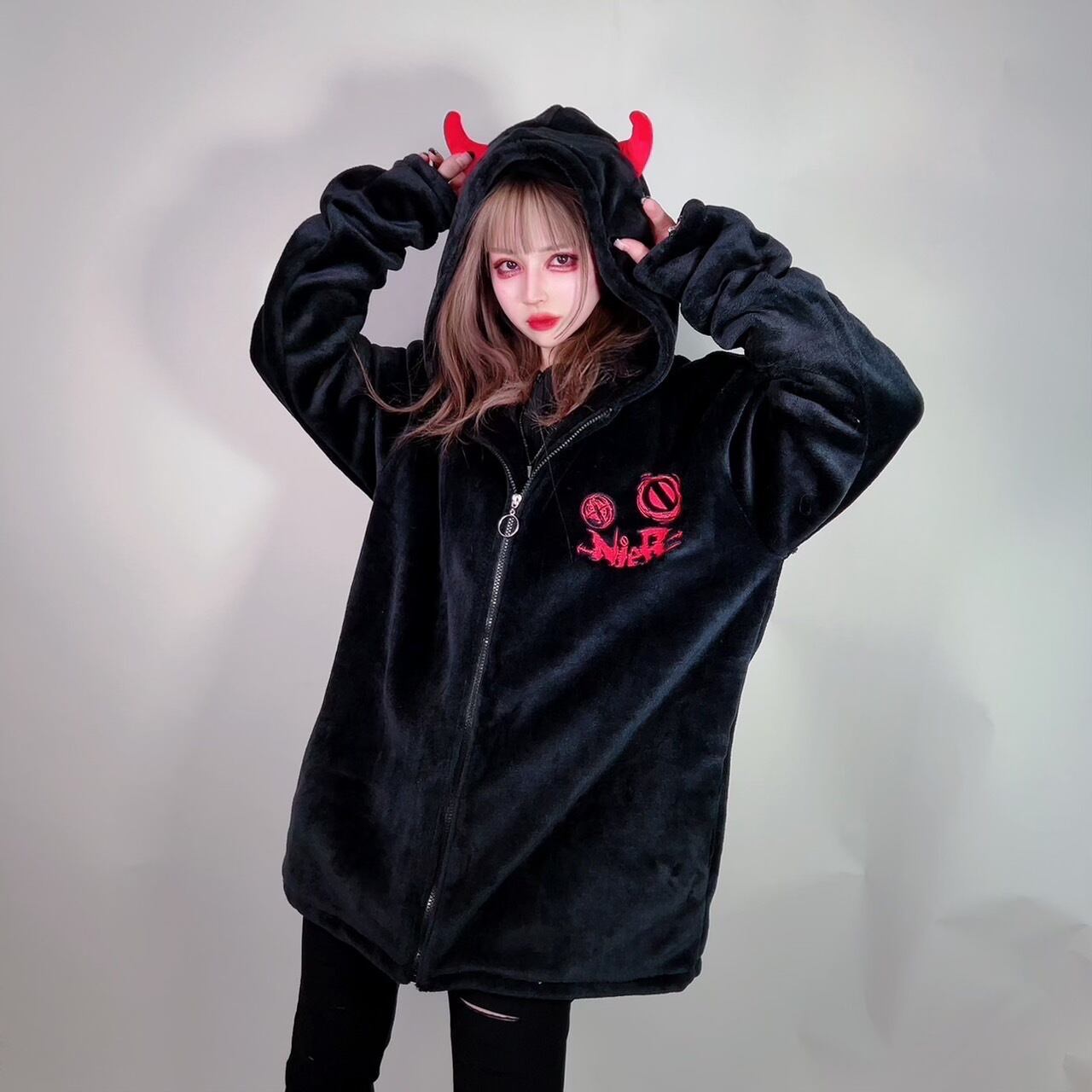 ツノ付きふわもこ防寒ZIP OUTER【DEVIL】 | NIER CLOTHING powered by BASE