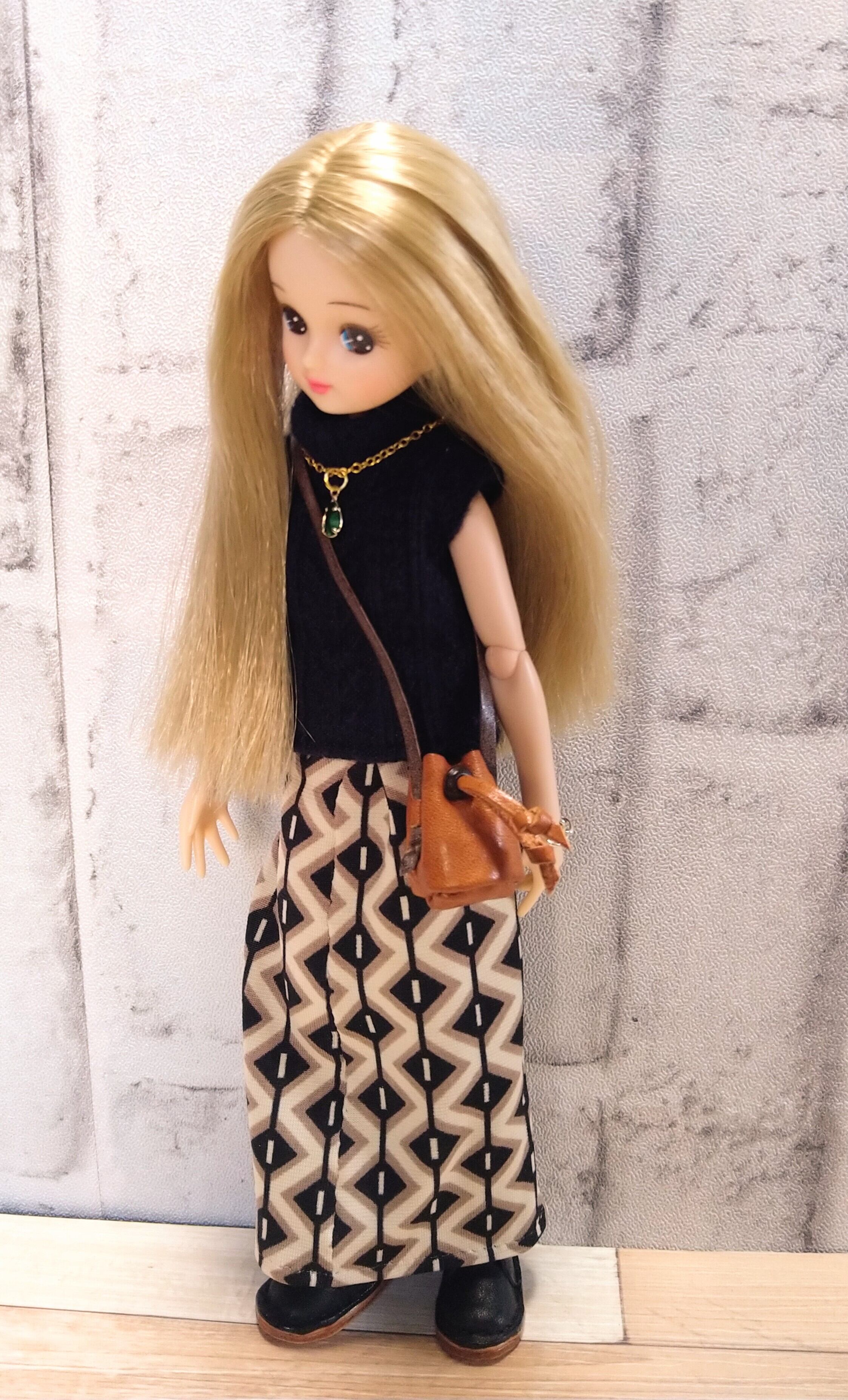 バケツ型ショルダーバッグ