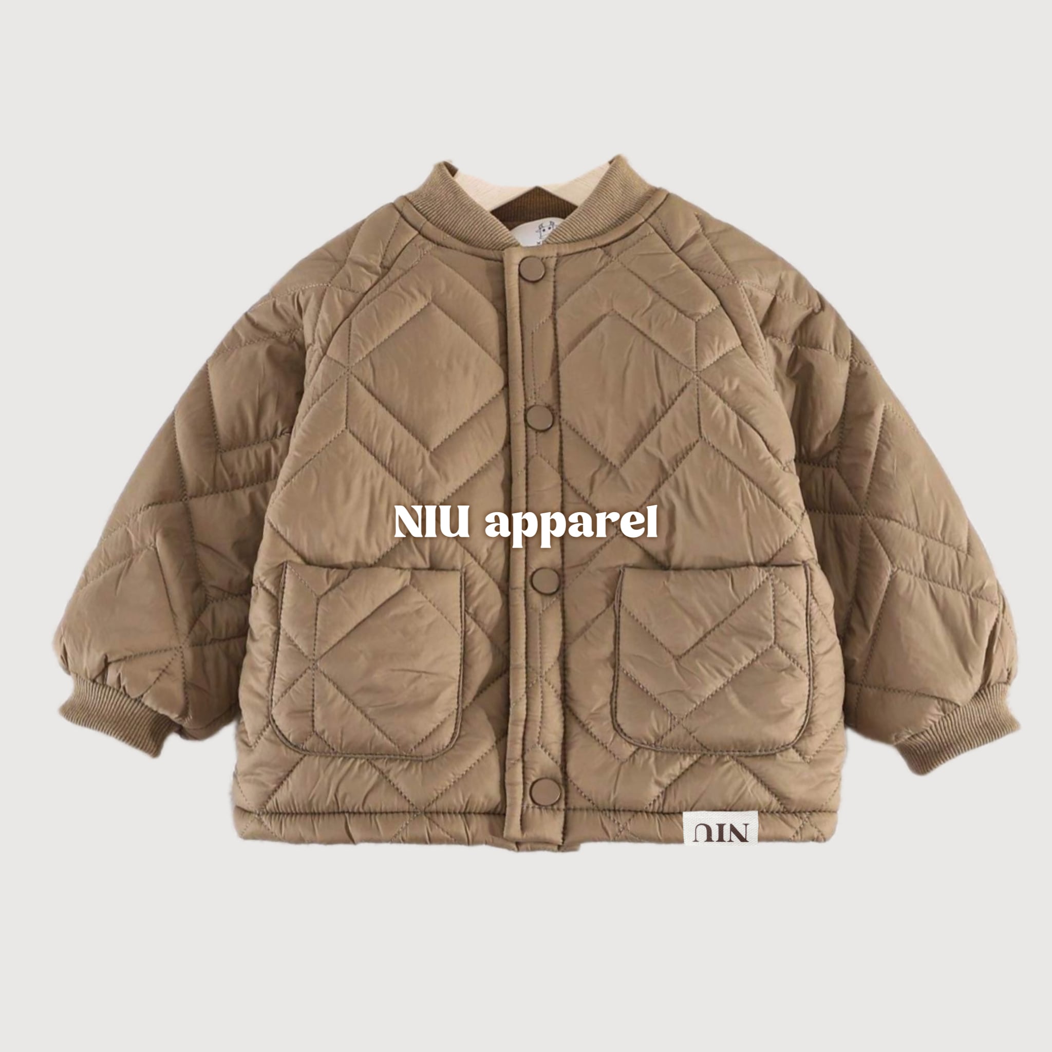 andmary Mary 渡れる quilting jacketアンドマリーホワイト