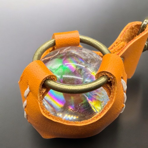 太陽色のオレンジレザー×虹入り水晶キーホルダー[P-148KH］【送料無料】