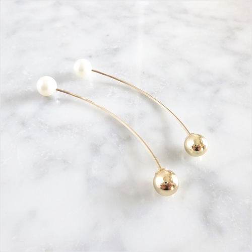 14kgf*Freshwater pearls arrow pierced earring(WHT+GLD)