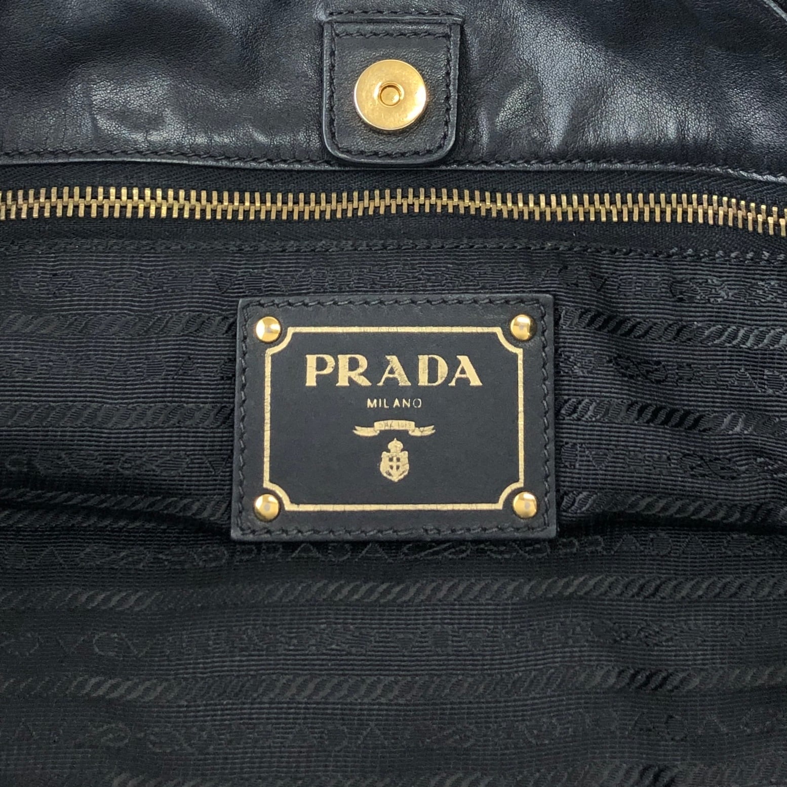 PRADA プラダ ハンドバッグ ブラック ロゴ キルティング トートバッグ