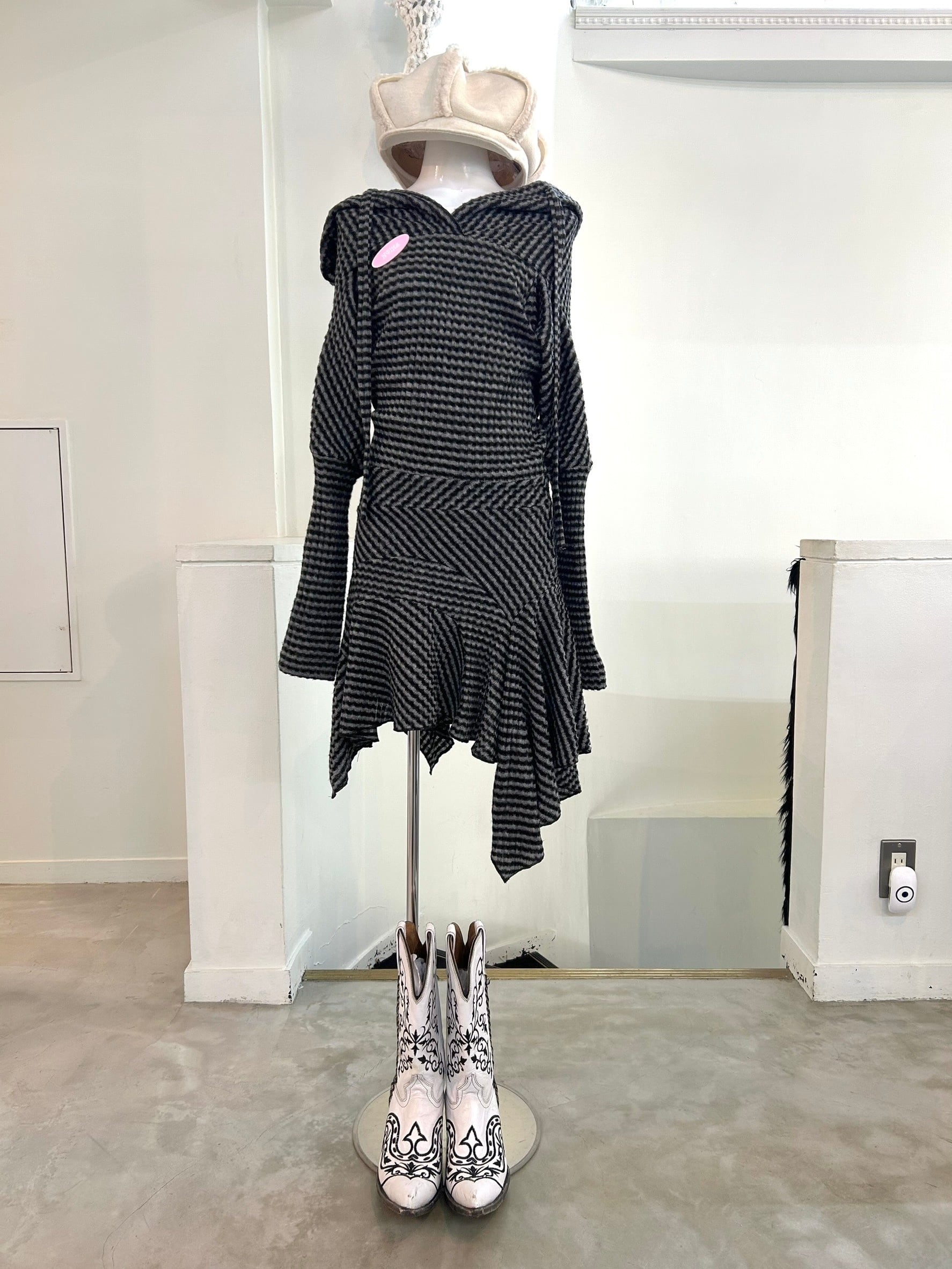 NO DRESS striped knit hoodie dress