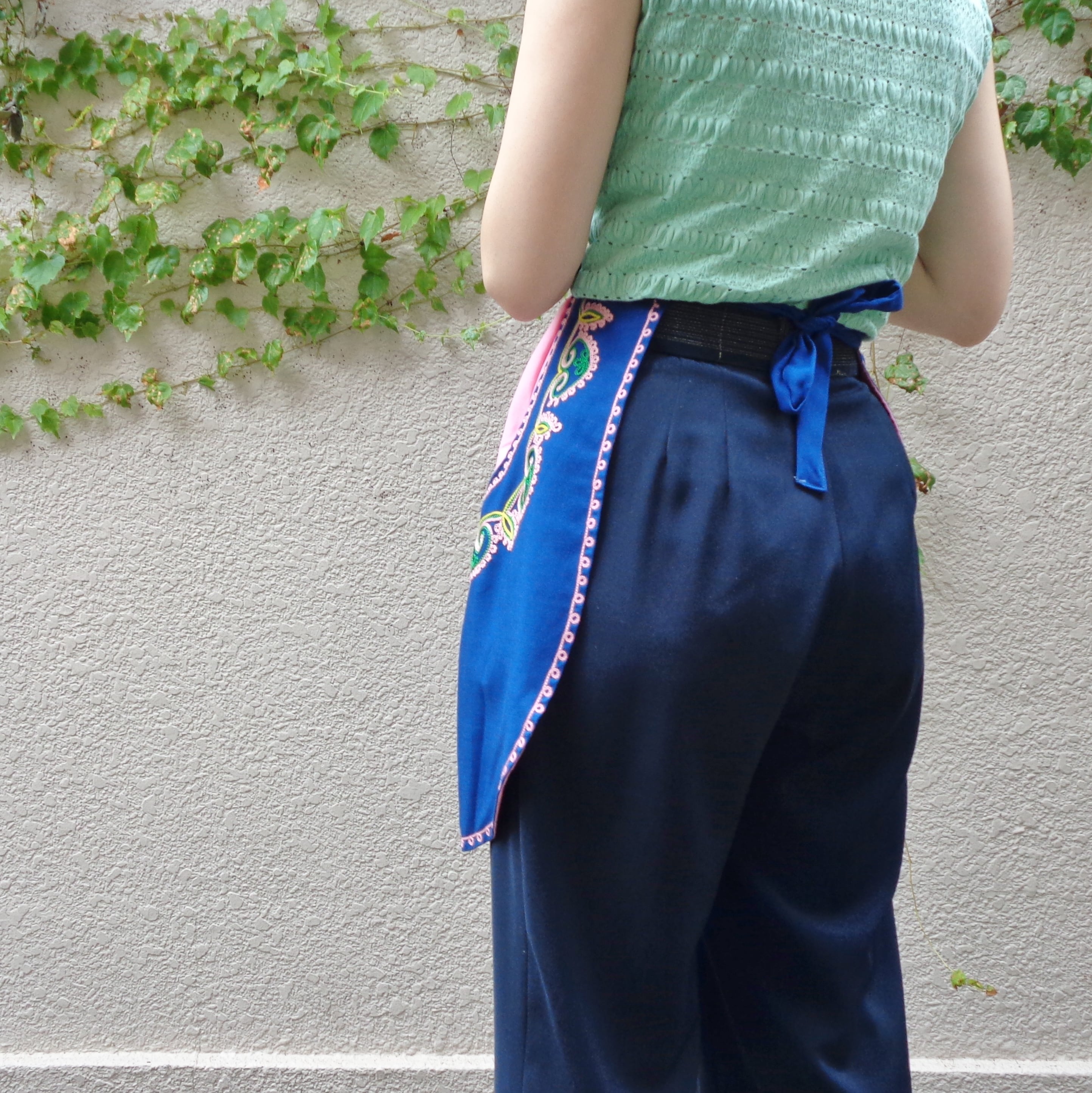 Vintage embroidery apron／ヴィンテージ 刺繍 エプロン | BIG TIME