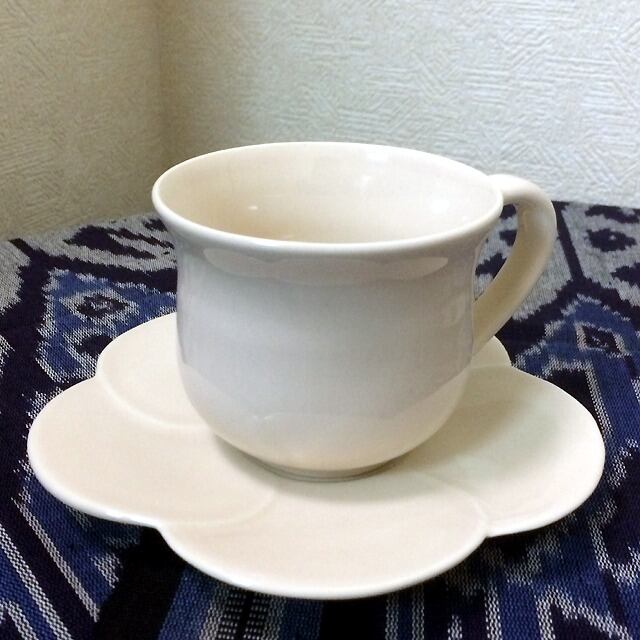 バリ島　ジェンガラ　コーヒーカップ\u0026ソーサー