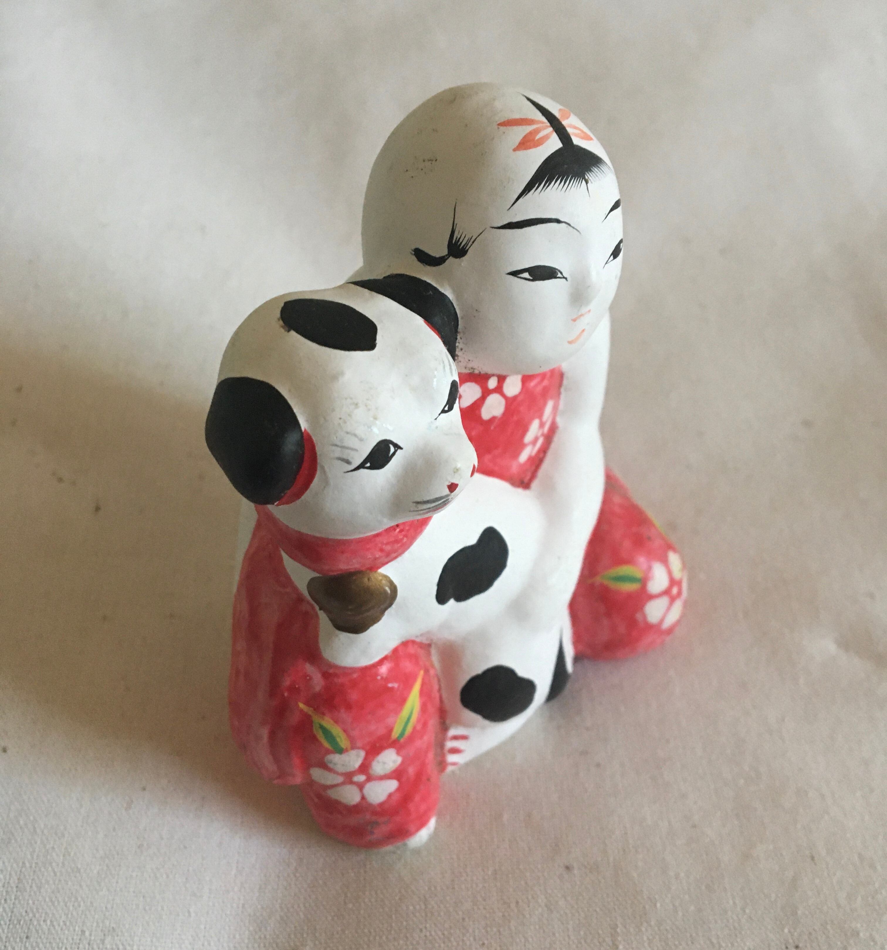 犬抱き童子（相良人形） | 郷土人形のお店 サマセット
